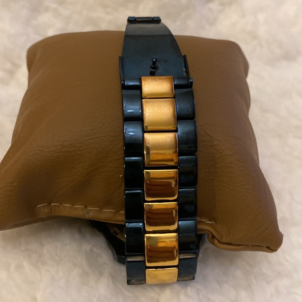 Guess Watch - Picture 7 of 8